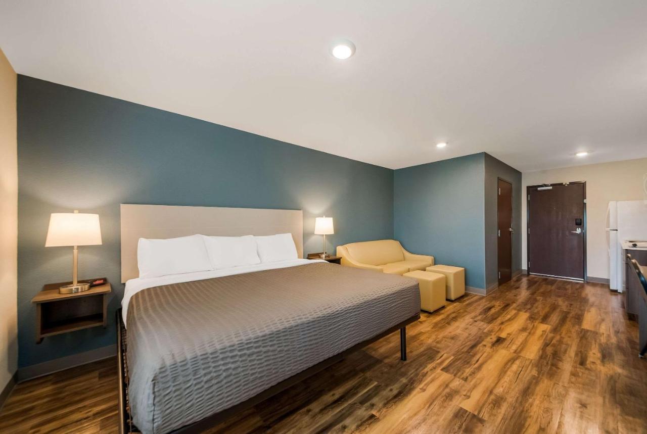 Woodspring Suites 因弗内斯 外观 照片